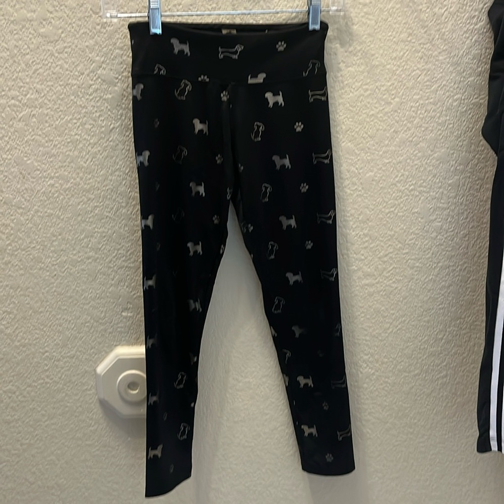 Justice Girls Size 10 doggy leggings.